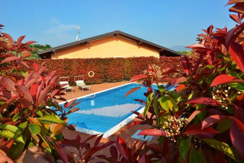 Manerba del Garda Apartment | Experience Residence Boschetti: Pet-Friendly Oceanfront Retreat
