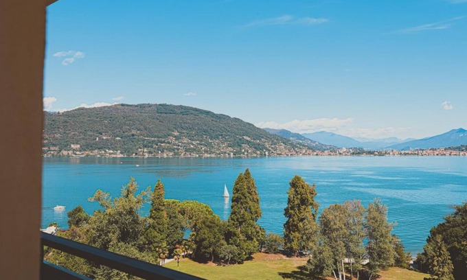 Baveno Apartment | Family-Friendly Stay at Residence Carl und Do for 5 Guests