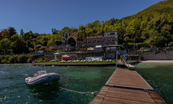 Oggebbio Hotel | Ocean View Retreat at Residence Casa e Vela - Family Friendly