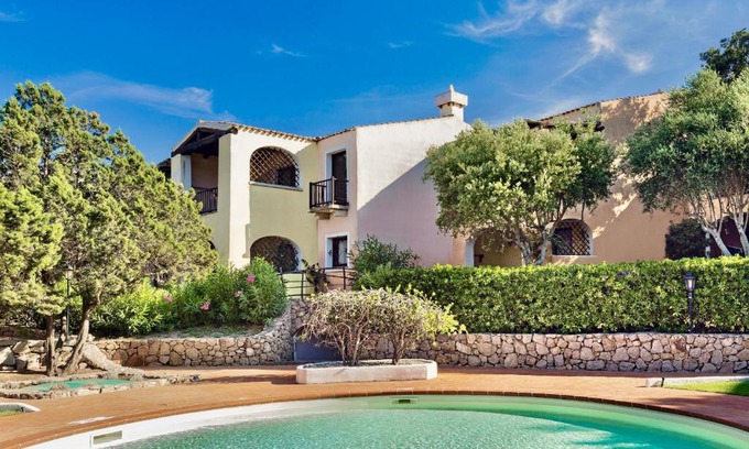 Liscia di Vacca Apartment | Idyllic Residence with Pool, Steps from Liscia di Vacca