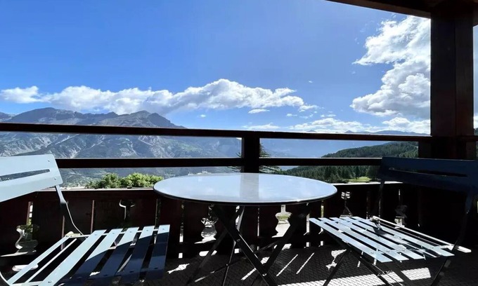 Puy-Saint-Vincent Apartment | Discover Residence Dame Blanche: Perfect for Family Getaways