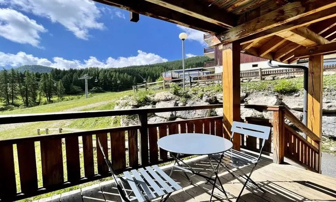 Puy-Saint-Vincent Ski Chalet | Explore Residence Dame Blanche - Ideal Chalets for Families