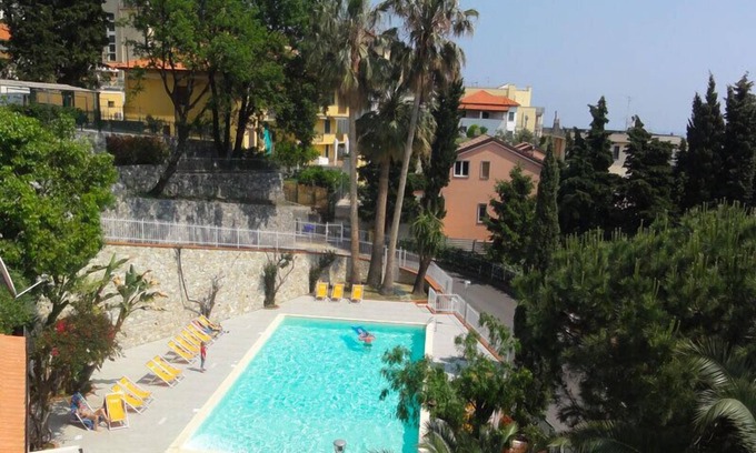 Pietra Ligure Apartment | Discover Residence Dei Fiori: Oceanfront Two-Room Retreat