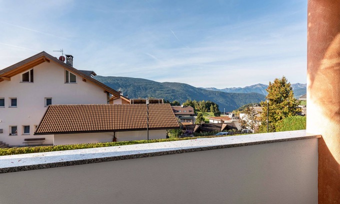 Terento Apartment | Mountain View Residence Diana Apartment with Balcony & Wi-Fi