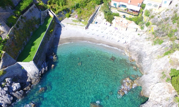 Maiori Hotel | Discover Residence Due Torri: Spa & Family-Friendly Stay