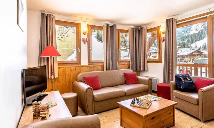 Pralognan-la-Vanoise Apartment | Cozy Residence Les Jardins de la Vanoise with Spa Access