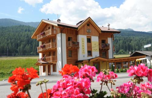 Mestriago Apartment | Discover Comfort at Hotel Garnì Il Giglio - 8.9/10 Rated