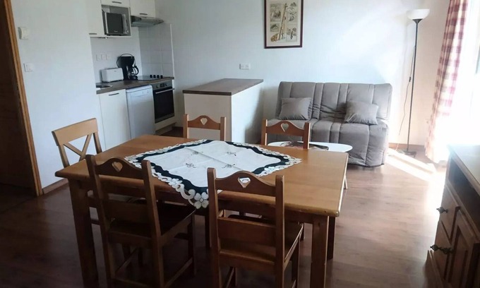 Peyragudes Apartment | Perfect Family Retreat: Residence Hameau De Balestas Awaits
