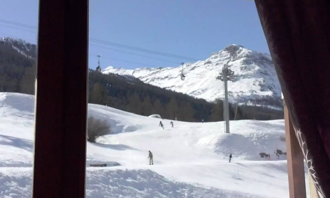 Lanslevillard Apartment | Cozy Residence Hauts De Val Cenis - Studio for 4 Guests