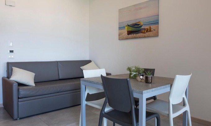 Marina Centro Apartment | Discover Residence Hotel Angeli: 9.1/10 & Ocean Views
