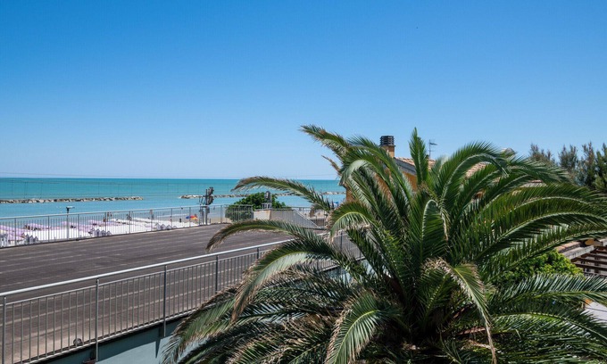 Pesaro Apartment | Discover Residence I Gelsi - Apt Aria di Mare with Parking