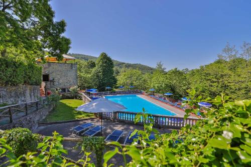 Castagno Apartment | Pet-Friendly Residence Il Castagno with Oceanfront Pool