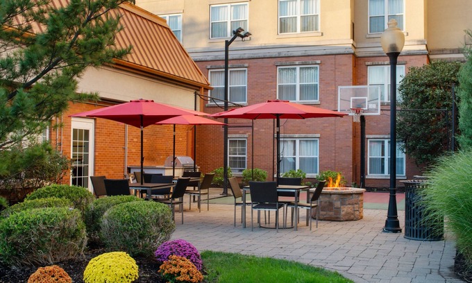 East Rutherford Hotel | Top-Rated Residence Inn by Marriott East Rutherford Meadowlands