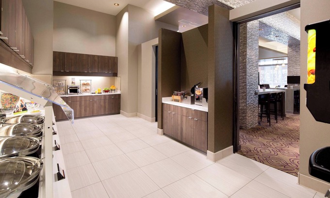 Downtown West Palm Beach Hotel | Resort-Style Residence Inn: Top-Rated Amenities Await