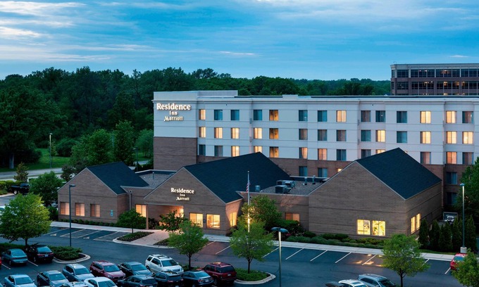 Lake Forest Hotel | Guest Rated: 9.2 at Residence Inn by Marriott Lake Forest