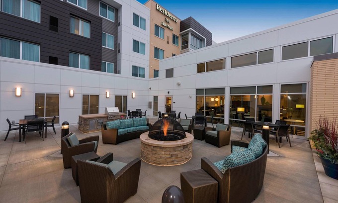 Ashwaubenon Hotel | Ideal Stay at Residence Inn by Marriott Green Bay Downtown