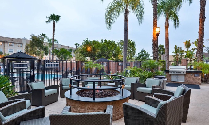 El Segundo Hotel | Top-Rated Residence Inn by Marriott Near LAX with Pool
