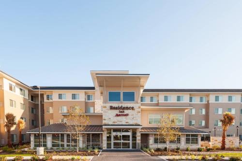 Austin Hotel | Discover Residence Inn by Marriott Austin Airport with Pool & Pet-Friendly Amenities