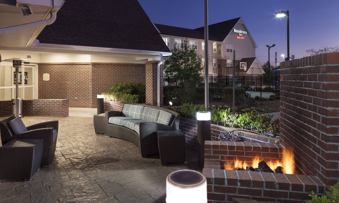 Dothan Hotel | Modern Residence Inn by Marriott Dothan: Family-Friendly Getaway