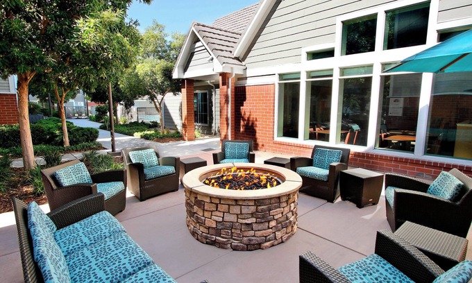 Milpitas Hotel | Discover Residence Inn Milpitas: 9.2/10 & Great Amenities