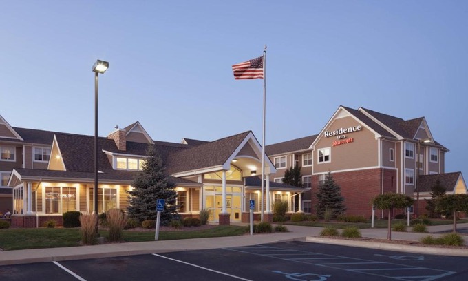 Saginaw Hotel | Discover Residence Inn by Marriott Saginaw: Pet-Friendly Retreat