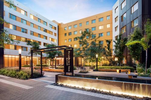 Pearl District Hotel | Discover Residence Inn by Marriott Portland Pearl District