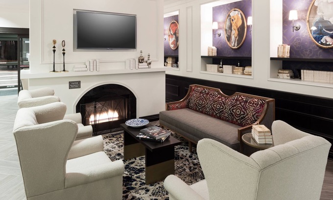 Downtown Richmond Hotel | Popular Residence Inn by Marriott Richmond Downtown Awaits