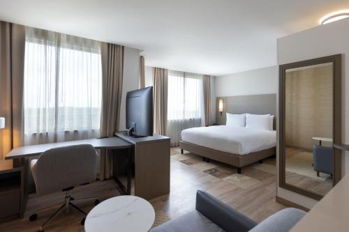 Playacar Fase II Hotel | Top-Rated Residence Inn by Marriott Playa del Carmen Awaits