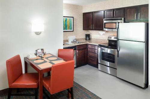 Westridge Hotel | Discover Residence Inn Denver Highlands Ranch: Pet Friendly Oasis