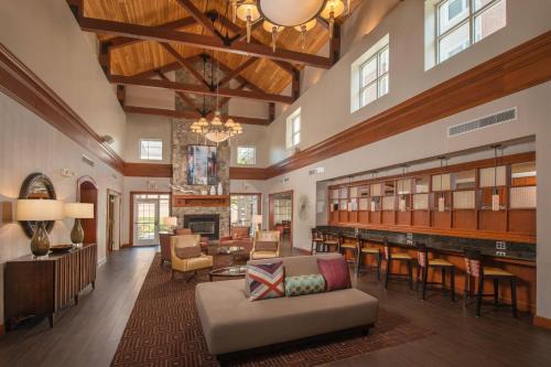 Sterling Hotel | Pet-Friendly Residence Inn Dulles: Rated 9.1 with Pool