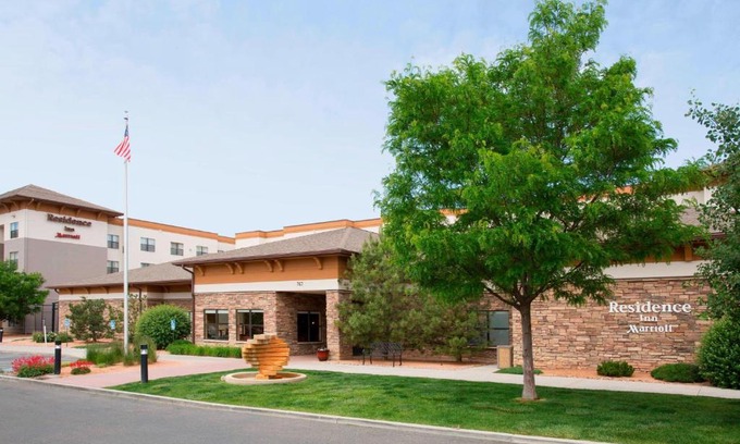 Grand Junction Hotel | Relaxing Residence Inn Grand Junction with Pool & Breakfast