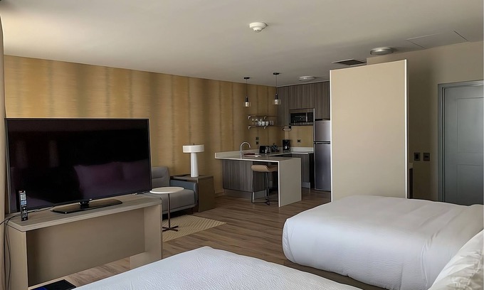 Xcumpich Hotel | Residence Inn Merida l 3 units with Full Kitchen