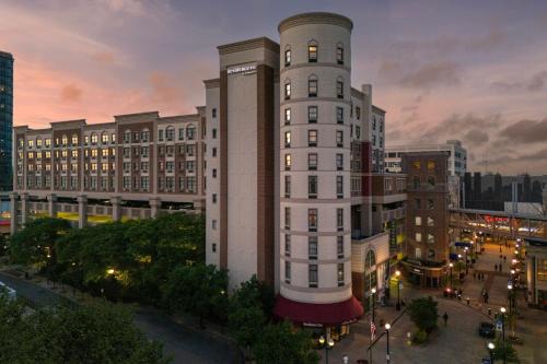 New Rochelle Hotel | Pet-Friendly Residence Inn New Rochelle with Ocean Views