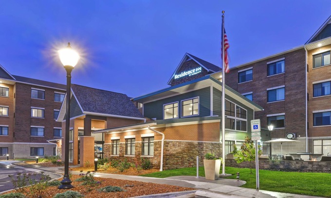 Middleburg Heights Hotel | Highly Rated Stay at Residence Inn by Marriott Cleveland Airport