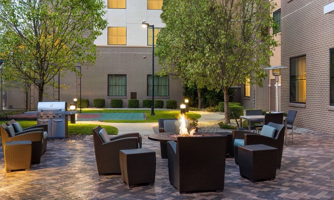 Niles Hotel | Top-Rated Residence Inn Youngstown Warren/Niles with Pool