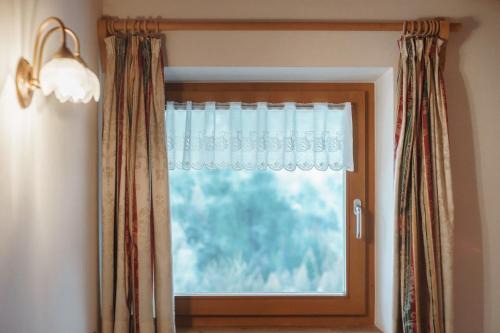 Santa Valburga Apartment | Oceanfront Residence Karnutsch: Rated 9.5, Pet Friendly Stay
