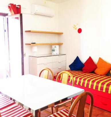 Falerna Apartment | Pet-Friendly Residence La Giungla with Private Beach Access