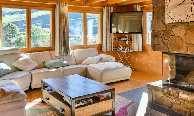 Le Chinaillon Ski Chalet | Cozy Residence Laurencieres: Chalets for 18 with Spa