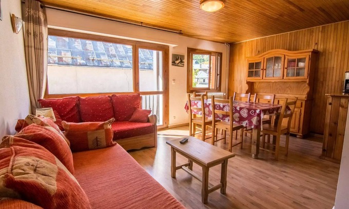 Valloire Apartment | Family-Friendly Residence Le Caribou with Spa & Kitchen