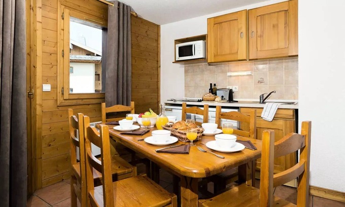 Plagne Soleil Apartment | Cozy Residence Les Chalets et Lodges: Family-Friendly Retreat