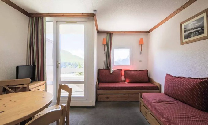 Eclose-Ouest Apartment | Cozy Residence Les Horizons d'Huez - Ideal for Families