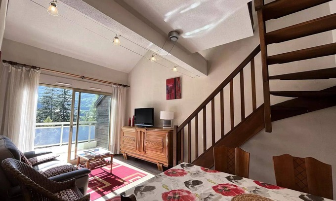 Barcelonnette Apartment | Family-Friendly Residence Les Melezes Bat B with Spa Access