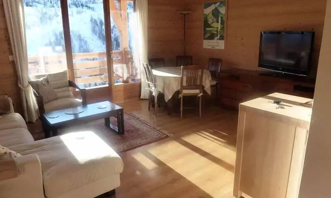 Isola Apartment | Spacious Residence Mercantour 505 for Family Getaways