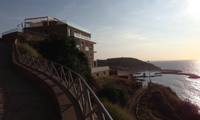 Castelsardo House | Top-Rated Residence Miramare: Family-Friendly Retreat