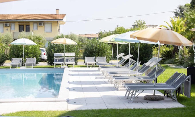Pieve Vecchia Apartment | Residence Molino Trilocale 8: Pool, Terrace & Ocean Views
