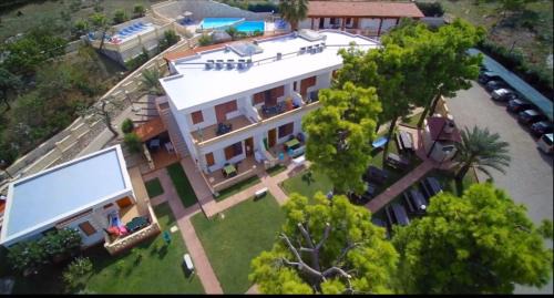 Peschici Apartment | Exceptional Stay at Residence Olimpia - Pet Friendly & Pool