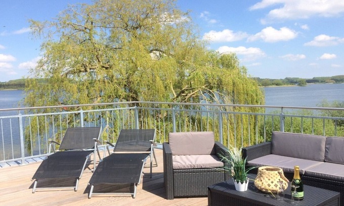 Ploen Apartment | Residence on Lake Trammer, beautiful roof terrace on the lake property π£π£