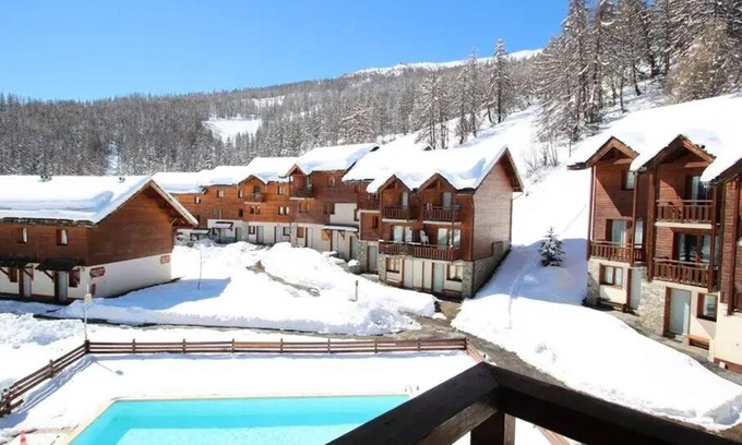 Puy-Saint-Vincent Apartment | Spacious Residence Parc Aux Etoiles - Ideal for Families