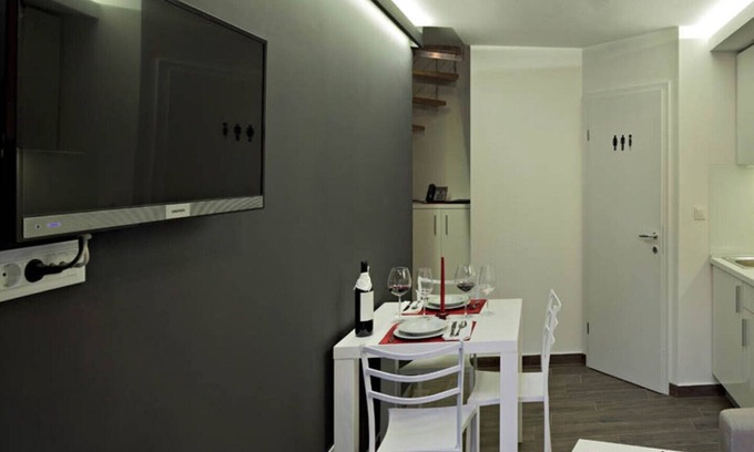 Donji Grad Apartment | Discover Residence Park Zagreb: Family-Friendly Retreat