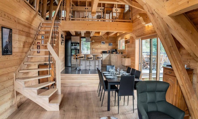 Les Orres Ski Chalet | Cozy Residence Pramouton - Ideal Chalets for Family Getaways